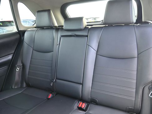 Used 2023 Toyota RAV4 XLE Premium image 26