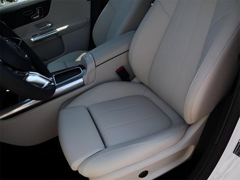 New 2026 Mercedes-Benz GLA 250 4MATIC image 26