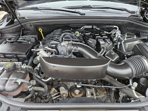 Used 2025 Dodge Durango GT AWD/4WD image 24