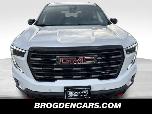 New 2026 GMC Acadia AT4 image 9