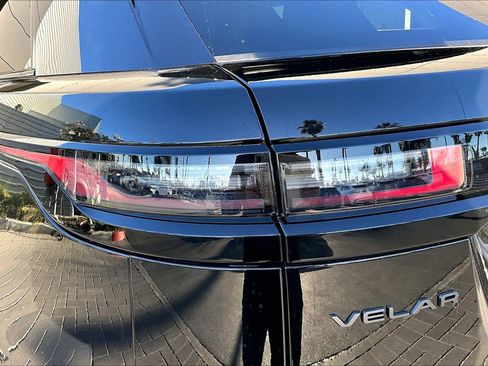 Used 2026 Land Rover Range Rover Velar Dynamic SE image 29