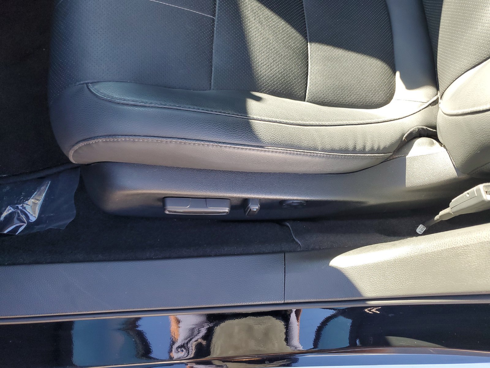 Used 2018 Honda Accord Touring image 18