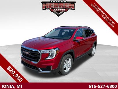 Used 2022 GMC Terrain SLE w/ Driver Convenience Package