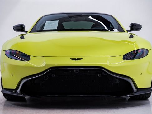 Used 2023 Aston Martin V8 Vantage Coupe image 5