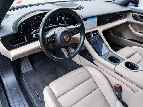 Used 2021 Porsche Taycan RWD image 22