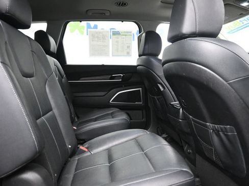 Used 2022 Kia Telluride EX w/ EX Premium Package AWD/4WD image 10