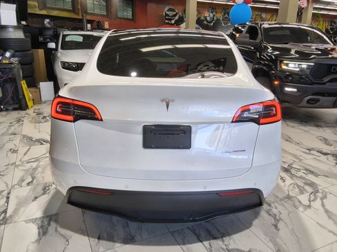 Used 2020 Tesla Model Y Long Range AWD/4WD image 5