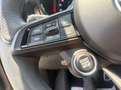 Used 2024 Alfa Romeo Tonale Speciale AWD/4WD image 28