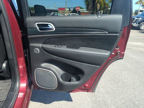 Used 2019 Jeep Grand Cherokee SRT AWD/4WD image 29