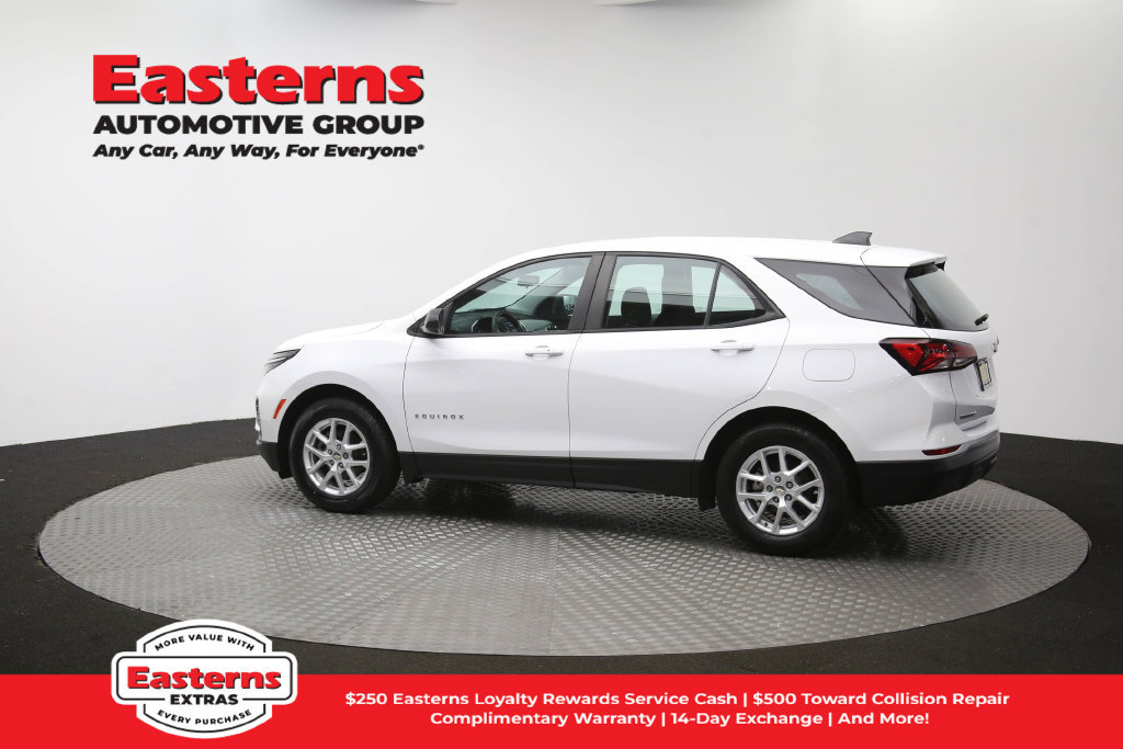 Used 2023 Chevrolet Equinox LS w/ Driver Confidence II Package FWD image 61