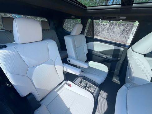 New 2026 Lexus TX 350 AWD image 17