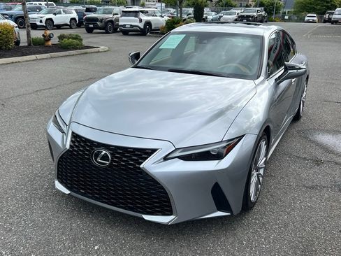 Used 2023 Lexus IS 300 w/ Premium Package RWD image 3