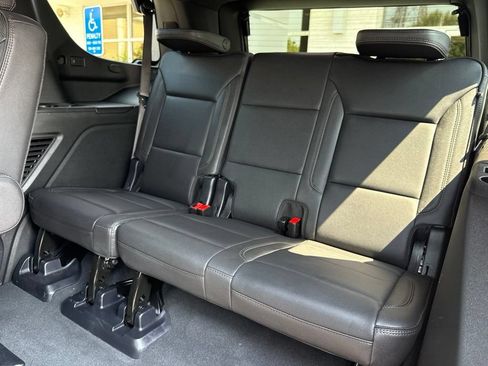 Used 2025 Chevrolet Tahoe High Country AWD/4WD image 59