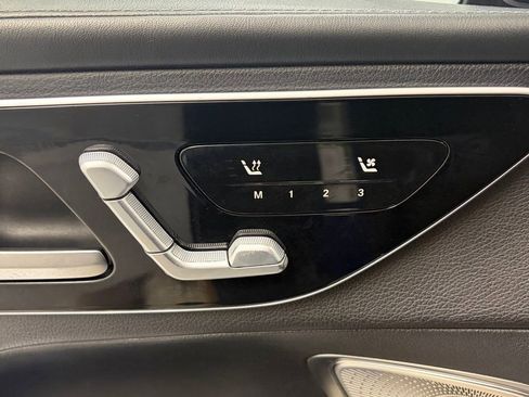 Used 2023 Mercedes-Benz GLC 300 4MATIC w/ AMG Line image 14