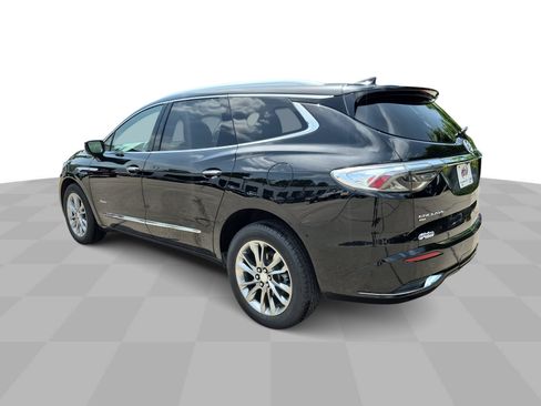 Used 2022 Buick Enclave Avenir w/ Avenir Technology Package AWD/4WD image 7