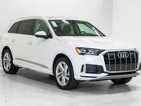Used 2023 Audi Q7 2.0T Premium w/ Convenience Package AWD/4WD image 6