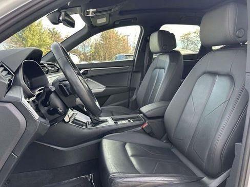 Used 2022 Audi Q3 2.0T Premium Plus image 16