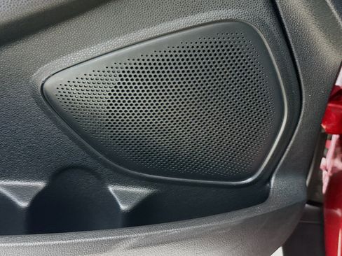 Used 2020 Ford EcoSport SE w/ SE Convenience Package FWD image 21