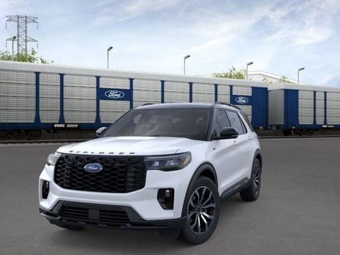 New 2026 Ford Explorer ST-Line w/ Premium Package RWD image 30