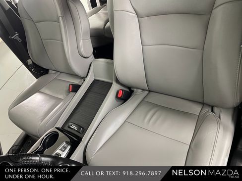 Used 2019 Honda Pilot Touring image 22