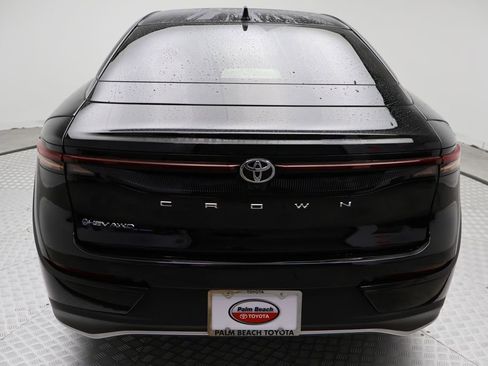 Certified 2026 Toyota Crown XLE image 10