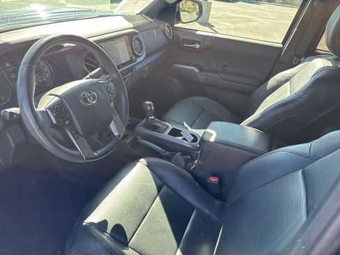 Used 2023 Toyota Tacoma TRD Sport w/ TRD Premium Sport Package image 20