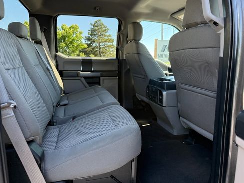 Used 2018 Ford F250 XLT w/ XLT Value Package AWD/4WD image 12