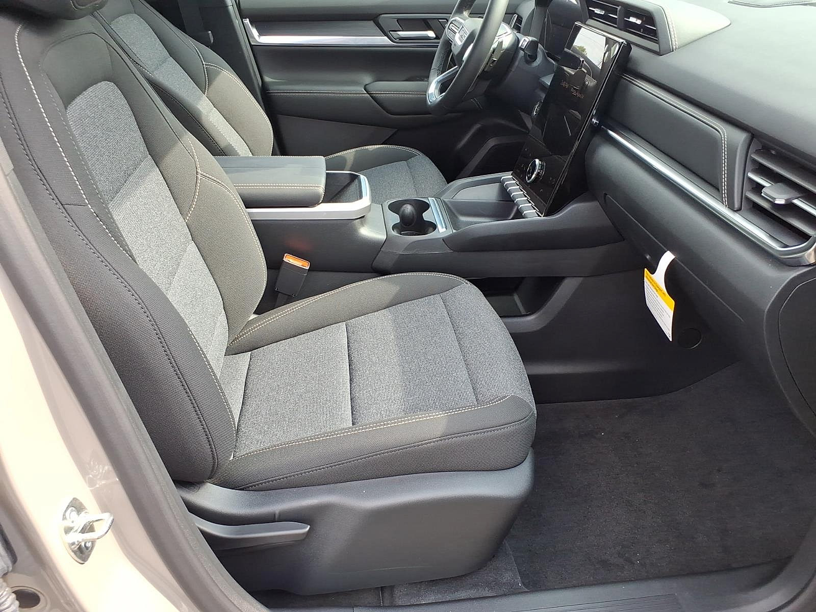 New 2027 GMC Terrain Elevation AWD/4WD image 8