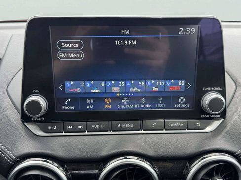 Used 2024 Nissan Sentra SV FWD image 31