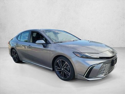 Used 2025 Toyota Camry XSE w/ Premium Package FWD image 3