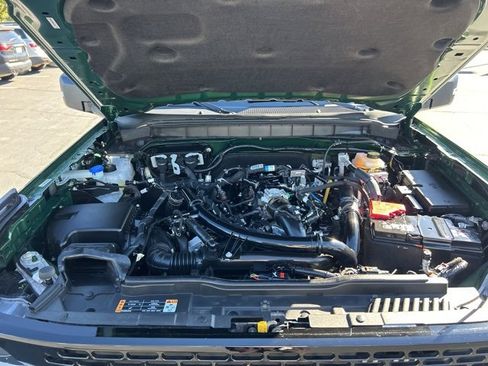 Used 2024 Ford Bronco Wildtrak image 12