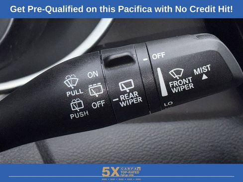 Used 2022 Chrysler Pacifica Touring-L FWD image 20