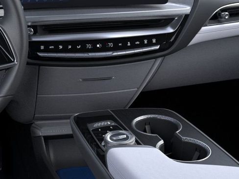 New 2025 Cadillac Lyriq Sport RWD image 23