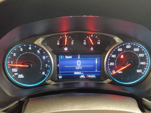 Used 2021 Chevrolet Equinox LT FWD image 23