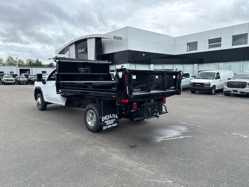 New 2026 GMC Sierra 3500 SLE w/ SLE Convenience Package AWD/4WD image 3