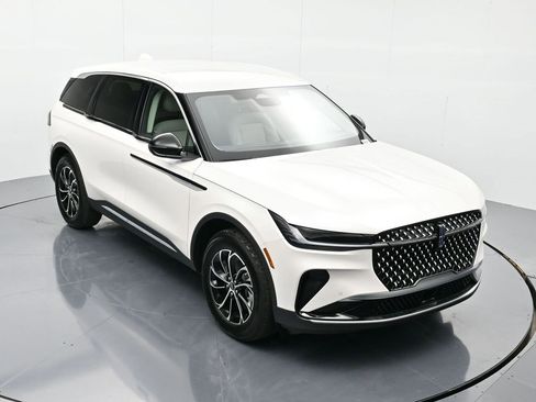 New 2026 Lincoln Nautilus Premier image 43