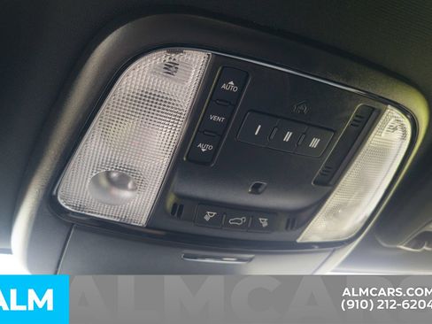 Used 2024 Dodge Durango R/T w/ Blacktop Package AWD/4WD image 35