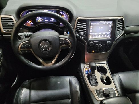 Used 2017 Jeep Grand Cherokee Limited image 22