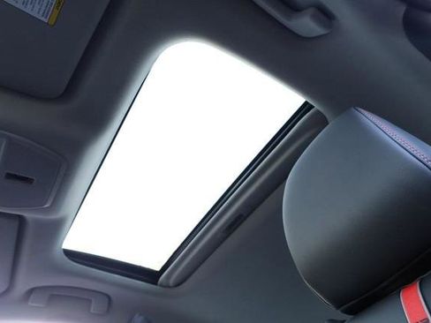 New 2026 Nissan Sentra SR FWD image 9