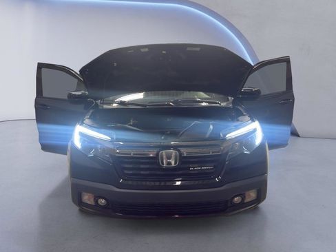 Used 2019 Honda Ridgeline Black Edition image 9