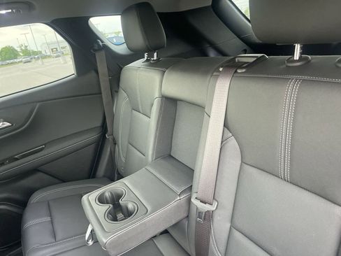 Used 2024 Chevrolet Blazer LT FWD image 36
