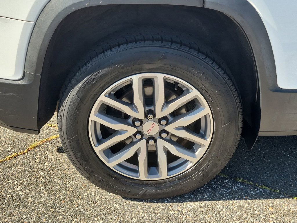 Certified 2017 GMC Acadia SLE AWD/4WD image 28