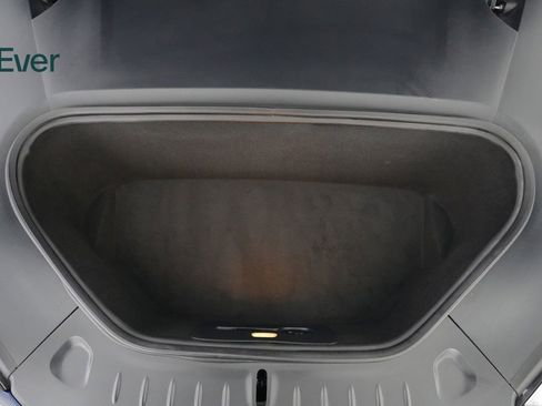 Used 2022 Tesla Model S image 25