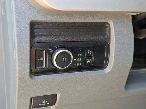 Used 2024 Ford F250 XLT image 24