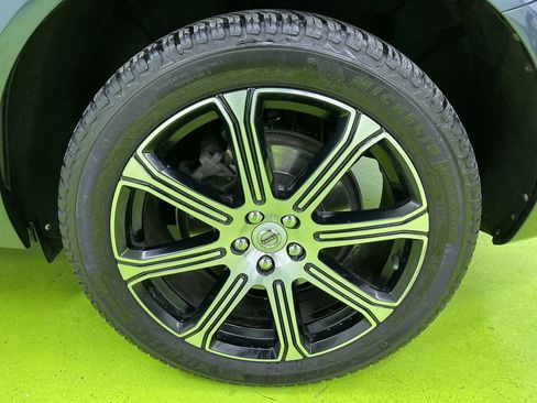 Used 2018 Volvo XC60 T6 Inscription w/ Vision Package image 15