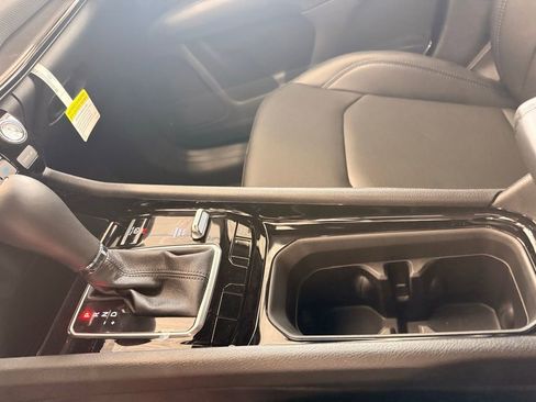 New 2026 Jeep Compass Limited image 16