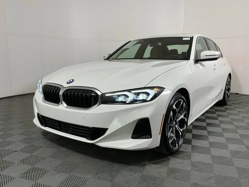 Certified 2025 BMW 330i Sedan w/ Convenience Package RWD image 2