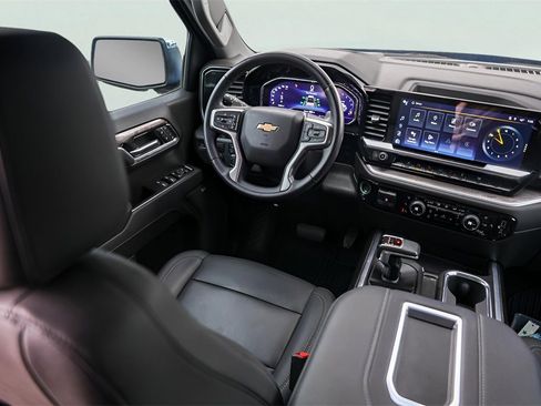 Used 2022 Chevrolet Silverado 1500 LTZ w/ LTZ Convenience Package II image 29