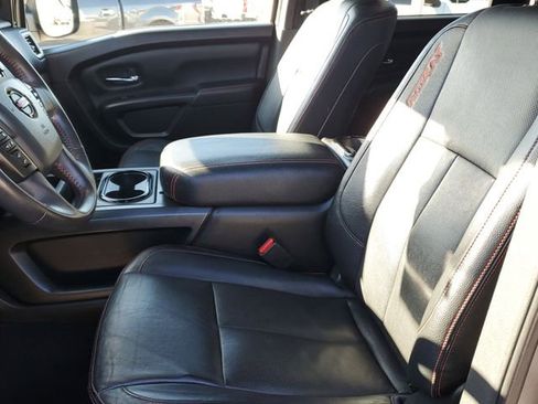 Used 2021 Nissan Titan PRO-4X w/ Pro-4x Convenience Package image 27