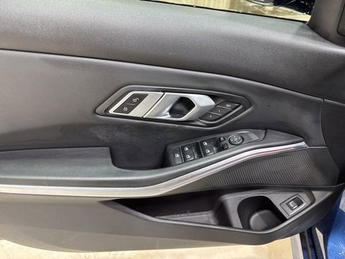 Used 2023 BMW 330i xDrive Sedan w/ Convenience Package image 13